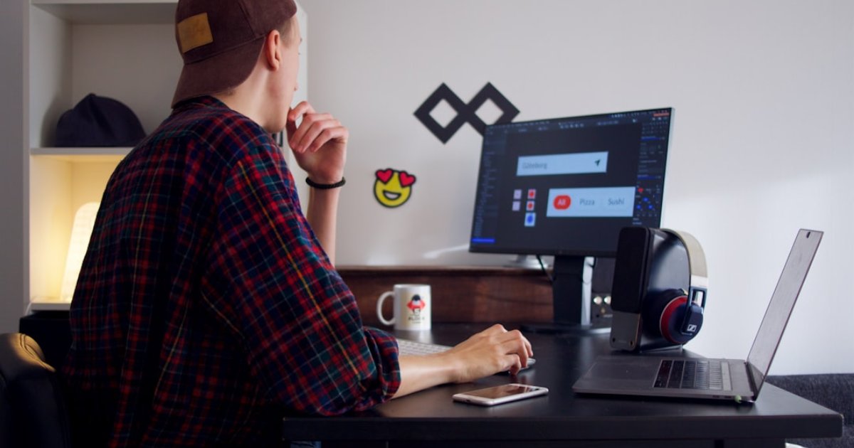 35 Best Side Hustle Ideas to Make Extra Income in 2026